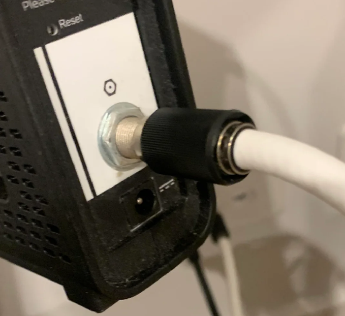 Replacing the Power Adaptor for Your ARRIS CM8200BP2 NBN Modem